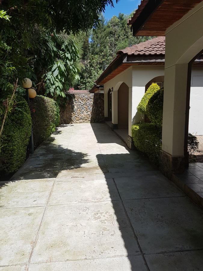The Noble Hotel & Conference Centre Eldoret Esterno foto
